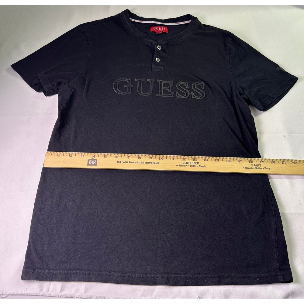 Guess Los Angeles Men's Black Henley Shirt Short Sleeve Embossed Logo Size Large - Picture 6 of 9